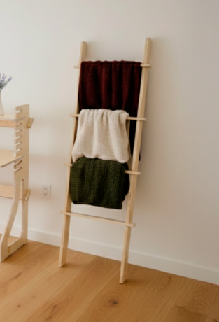The Timora Blanket Ladder