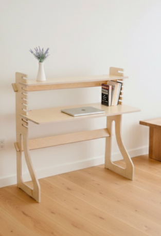 The Timora Desk